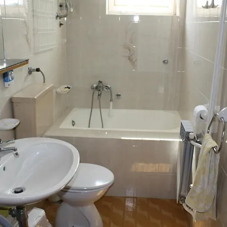Antica Guest house *